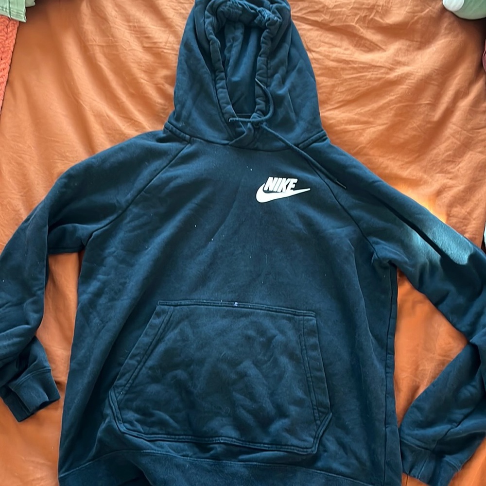 Nike black sweatshirt